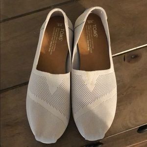 TOMS Classic Stretch Knit Slip-on